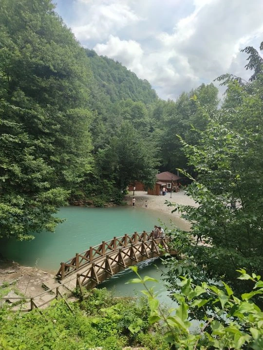 Erfelek Tatlıca Şelaleleri Alanı